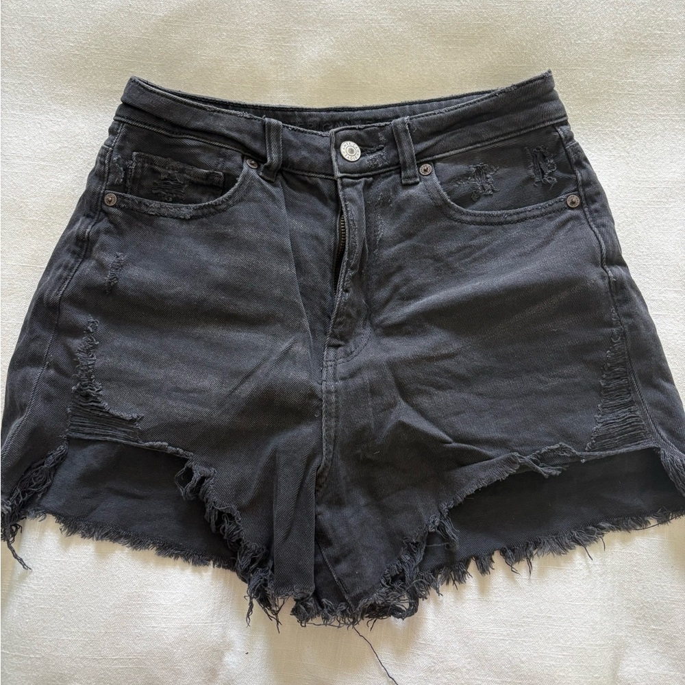 American Eagle Black High Rise Mom Short